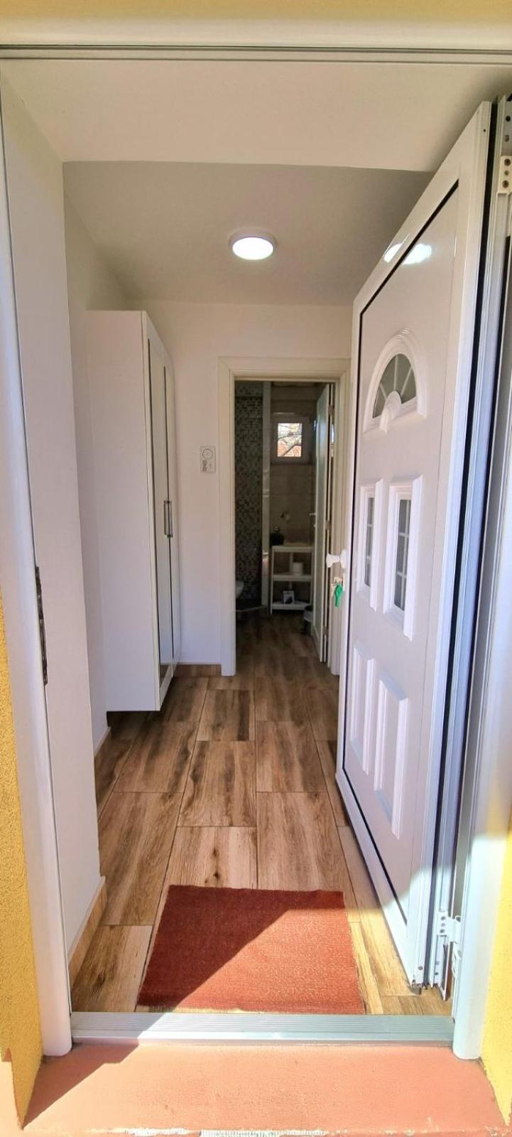 "My Life" Luxury River Apartments Ni Extérieur photo