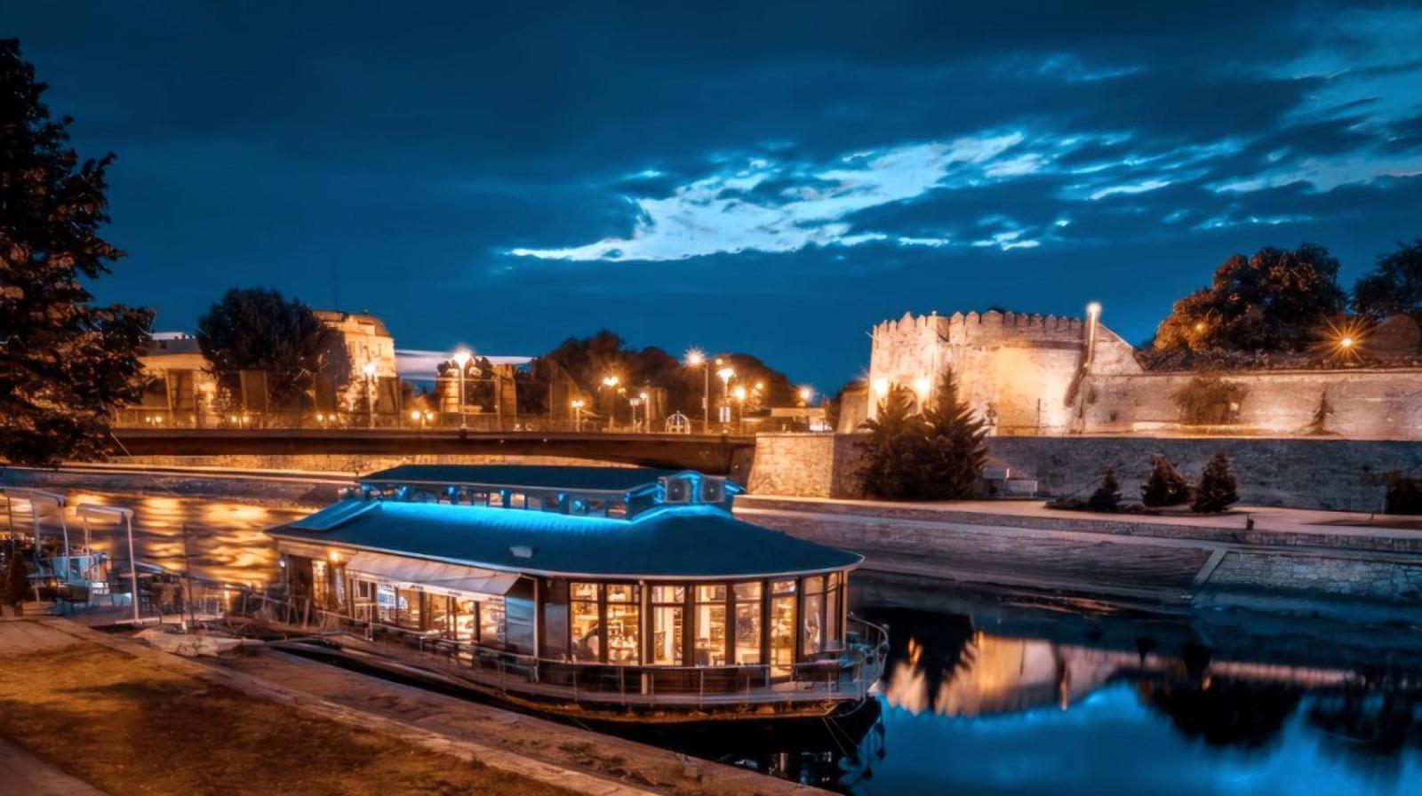 "My Life" Luxury River Apartments Ni Extérieur photo